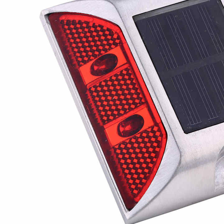 빨간색 고 밝기 LED 알루미늄 태양 전지 도로 스터드 FCC 인증